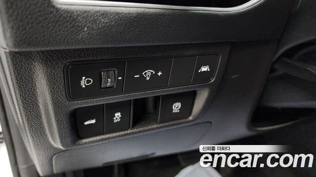 Hyundai Sonata 2020 — ფოტო 14/20
