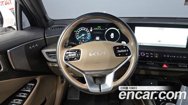 Kia K8 2021 — Şəkil 13/20