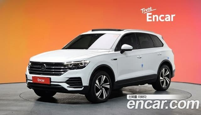 Volkswagen Touareg 2023 — Şəkil 1/20