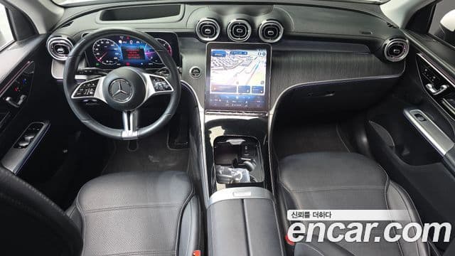 Mercedes-Benz GLC-Class 2023 — Şəkil 7/20