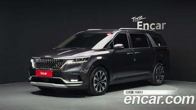 Kia Carnival 2022 — Фото 1/20