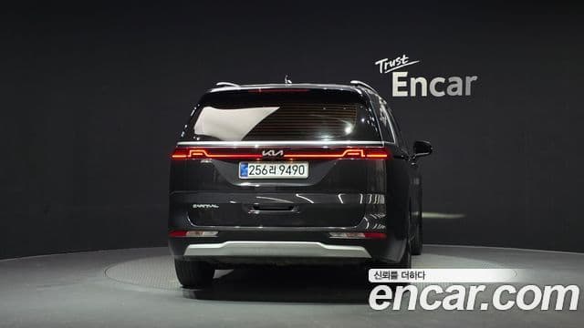 Kia Carnival 2022 — Фото 4/20