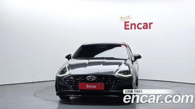 Hyundai Sonata 2019 — Фото 3/20