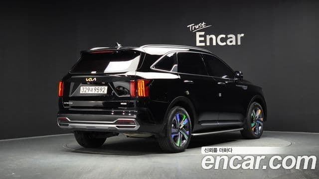 Kia Sorento 2022 — ფოტო 1/20