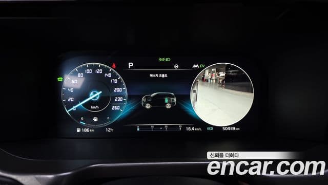 Kia Sorento 2022 — ფოტო 6/20
