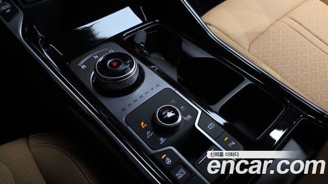 Kia Sorento 2022 — ფოტო 7/20