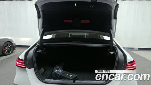 BMW 5 Series 2025 — ფოტო 20/20