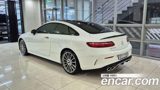 Mercedes-Benz E-Class 2020 — ფოტო 2/20