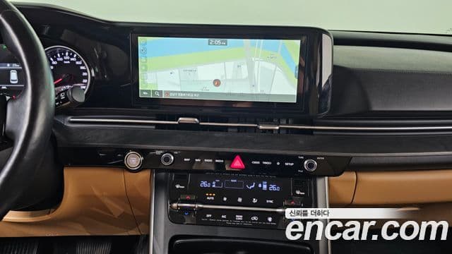 Kia Carnival 2022 — ფოტო 14/20