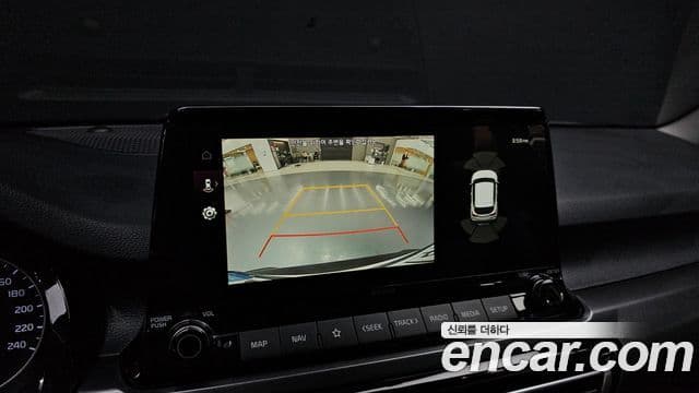 Kia Seltos 2021 — Şəkil 15/20