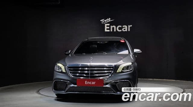 Mercedes-Benz S-Class 2019 — Photo 3/20