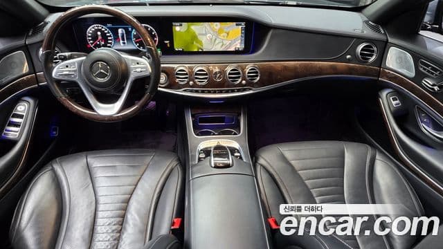 Mercedes-Benz S-Class 2019 — Photo 13/20