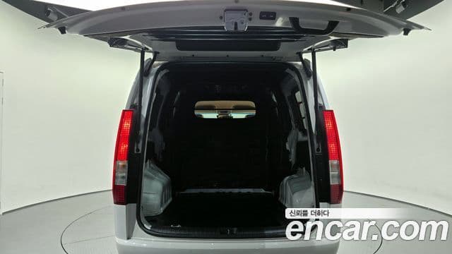 Hyundai Staria 2023 — Фото 20/20