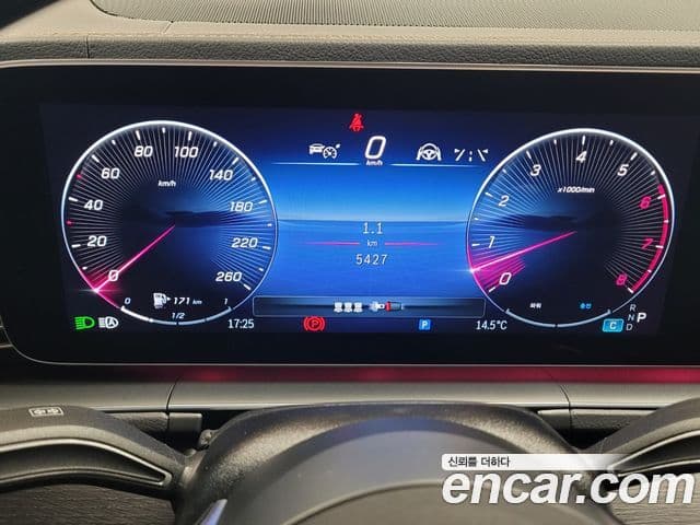 Mercedes-Benz GLE-Class 2025 — ფოტო 7/20