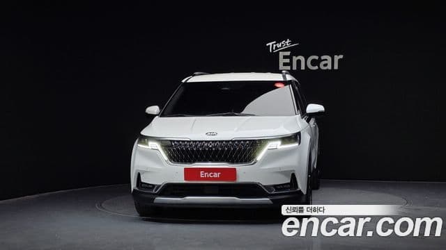 Kia Carnival 2020 — Фото 3/20