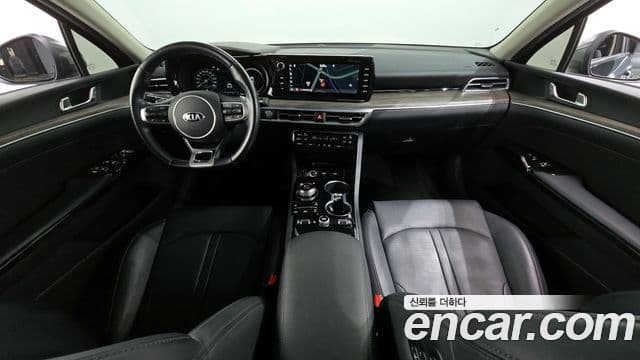 Kia K5 2021 — ფოტო 7/20