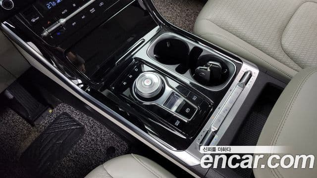 Kia Carnival 2020 — Фото 9/20