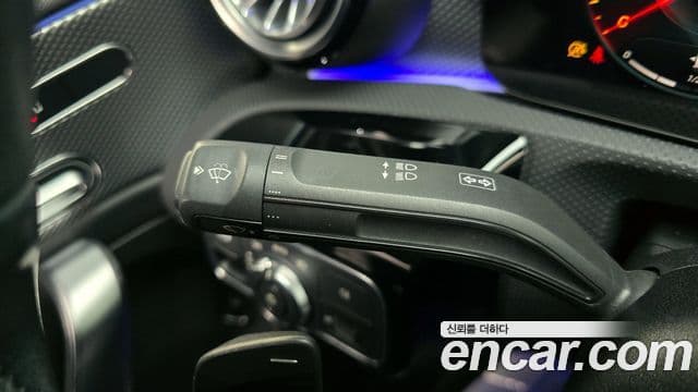 Mercedes-Benz A-Class 2021 — Şəkil 17/20