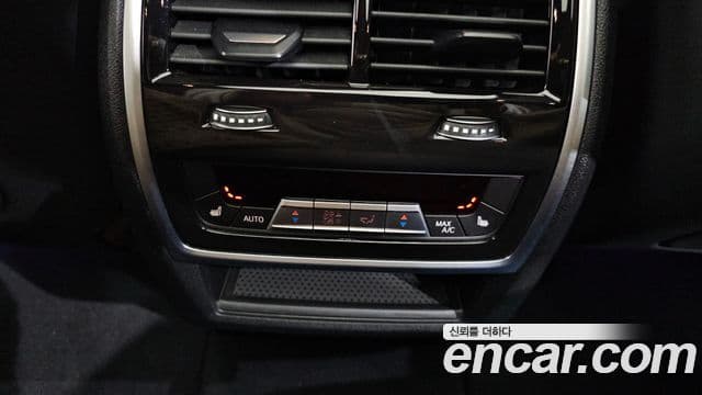 BMW X5 2021 — ფოტო 10/20