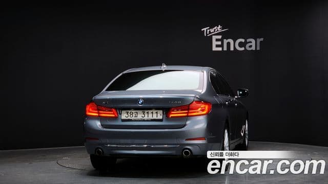 BMW 5 Series 2019 — Şəkil 4/20
