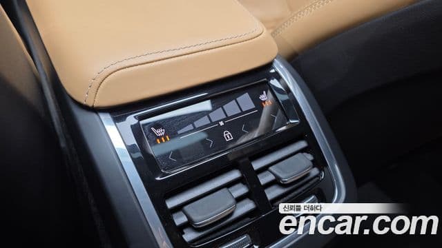 Volvo S60 2019 — Şəkil 18/20
