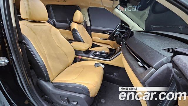 Kia Carnival 2020 — ფოტო 10/20