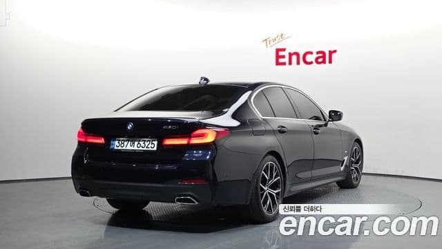 BMW 5 Series 2021 — Şəkil 2/20