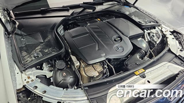 Mercedes-Benz C-Class 2019 — фото 6 из 20