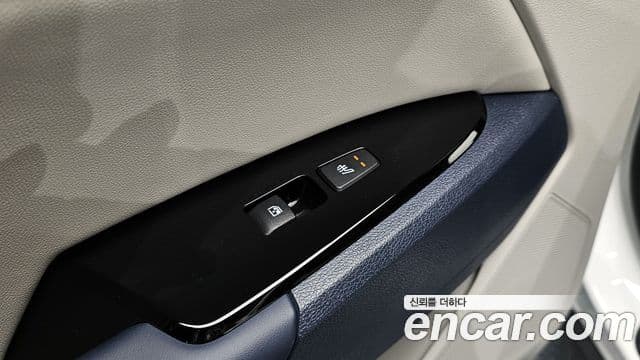 Kia Sportage 2022 — Şəkil 15/20
