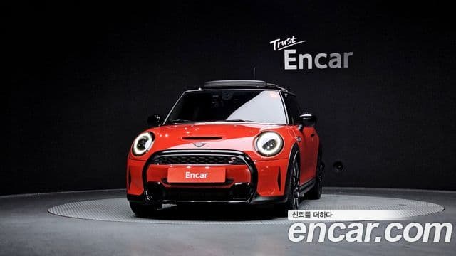 Mini Cooper S 2021 — фото 3 из 20
