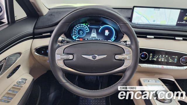 Genesis GV70 2022 — Şəkil 13/20