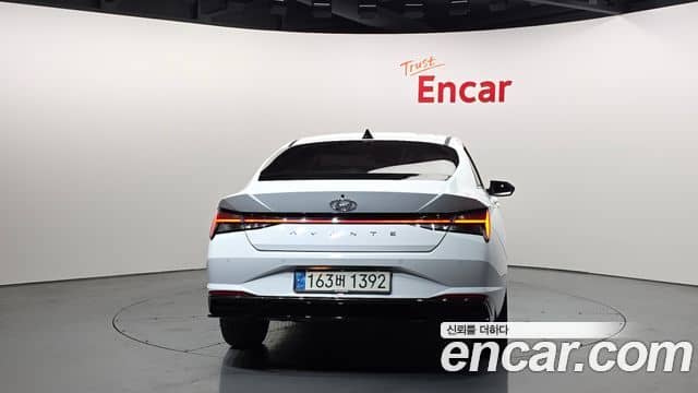 Hyundai The New Avante Hybrid, 2021