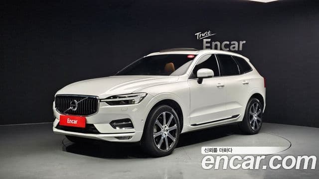 Volvo XC60 2021 — фото 1 из 20