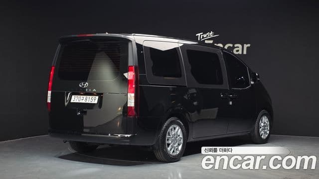 Hyundai Staria 2022 — Şəkil 2/20