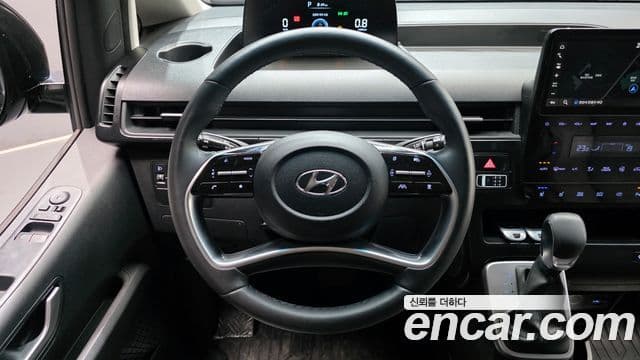 Hyundai Staria 2022 — Şəkil 13/20