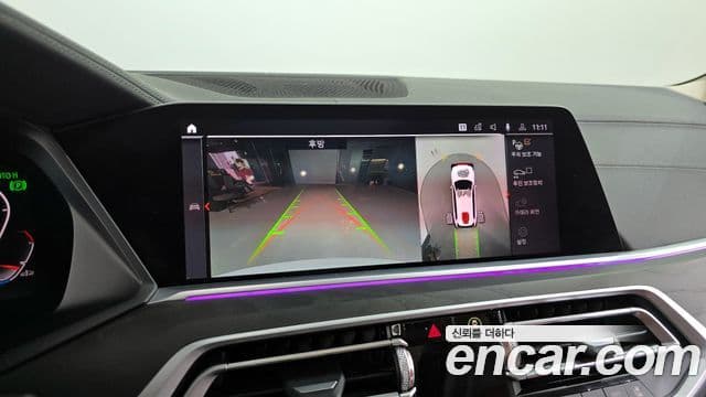 BMW X7 2020 — фото 15 из 20
