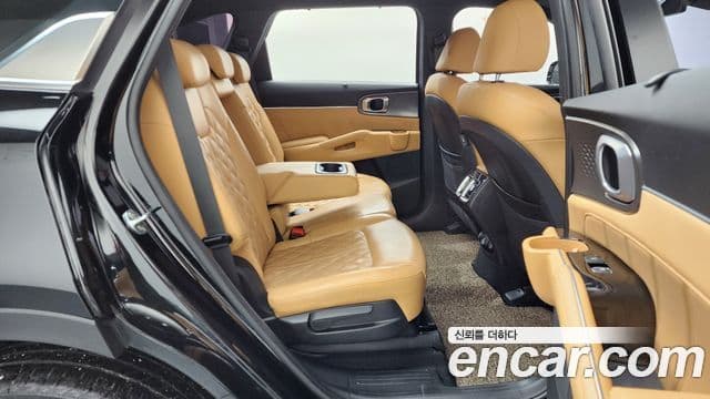 Kia Sorento 2020 — фото 12 из 20