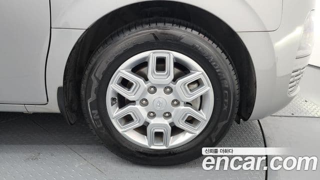 Hyundai Staria 2021 — фото 4 из 20