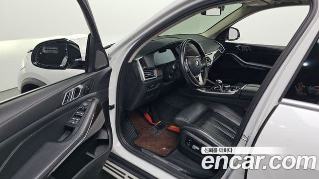 BMW X5 2022 — Photo 6/20