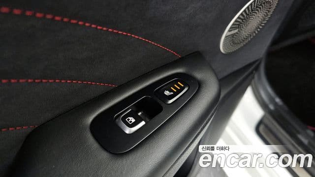 Kia Stinger 2021 — Şəkil 17/20