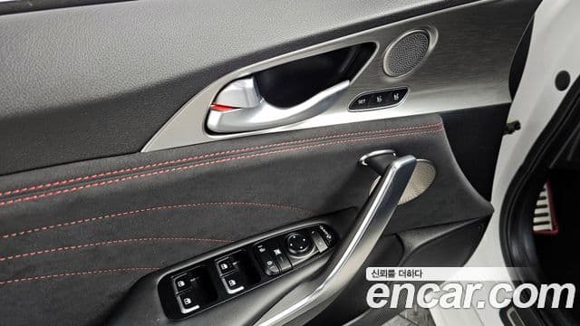Kia Stinger 2021 — Şəkil 20/20