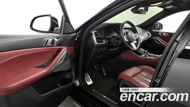 BMW X6 2021 — фото 10 из 20