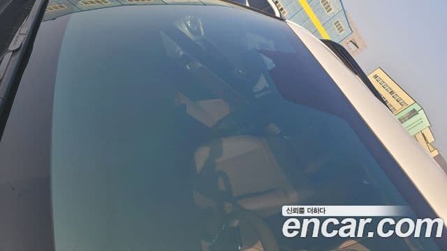 Hyundai Santa Fe 2023 — Şəkil 17/20