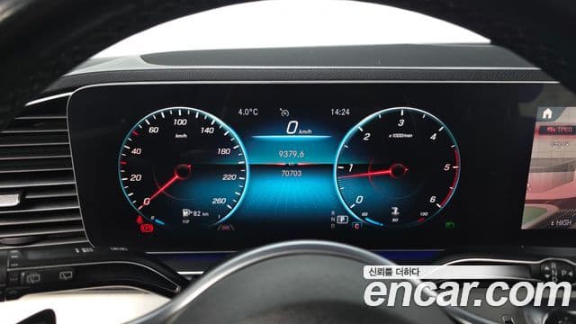 Mercedes-Benz GLE-Class 2019 — Фото 8/20