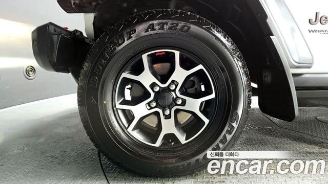 Jeep Wrangler 2020 — Şəkil 5/20