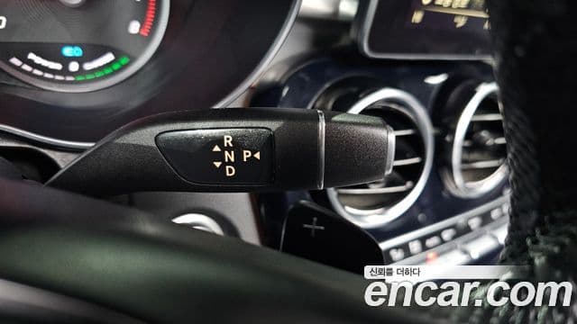 Mercedes-Benz GLC-Class 2019 — Фото 9/20