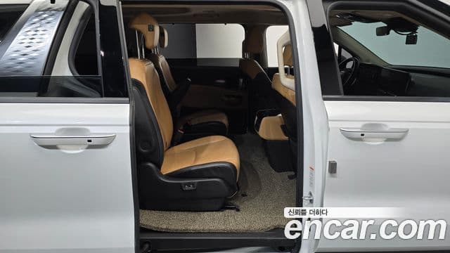 Kia Carnival 2020 — Şəkil 13/20