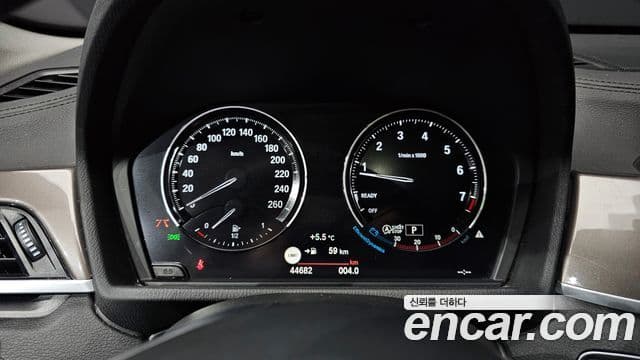 BMW X1 2021 — ფოტო 8/20