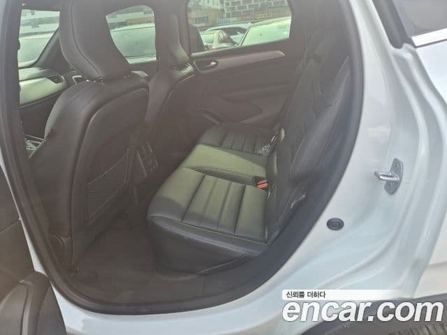 Renault Samsung XM3 2024 — фото 8 из 15