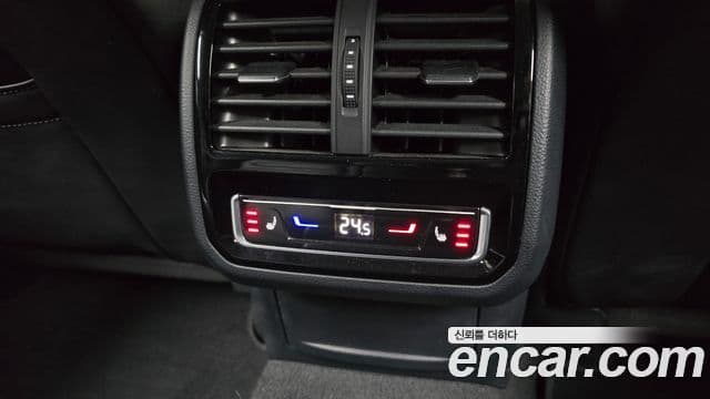Volkswagen Arteon 2022 — ფოტო 18/20